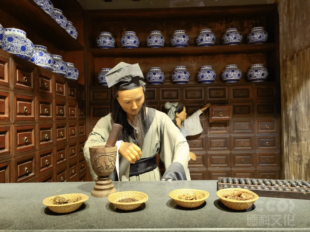 復(fù)古文化館展館裝修如何選擇合適的復(fù)古風(fēng)格畫框？